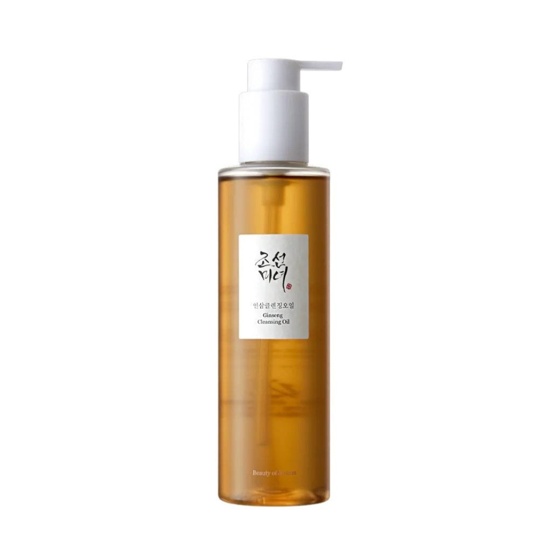 The Beauty of Joseon Ginseng Cleansing Oil removes impurities and sebum from pores, preventing skin inflammation. Gently emulsifying, it leaves skin clean and refreshed, ready to absorb skincare products.